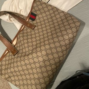 Gucci tote bag